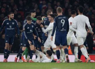 Arsenal Fined for FA Rules Breach in Manchester United Match arsenal-fined-for-fa-rules-breach-in-manchester-united-match