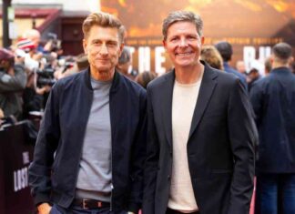 Crystal Palace Chairman Steve Parish Discusses Plans for Oliver Glasner Amid Manchester United Interest crystal-palace-chairman-steve-parish-discusses-plans-for-oliver-glasner-amid-manchester-united-nterest