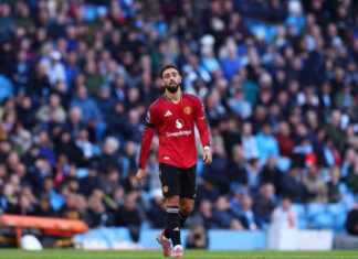 Debunking Soccer Myths: The Importance of Tactical Flexibility for Man Utd and Barca debunking-soccer-myths-the-mportance-of-tactical-flexibility-for-man-utd-and-barca