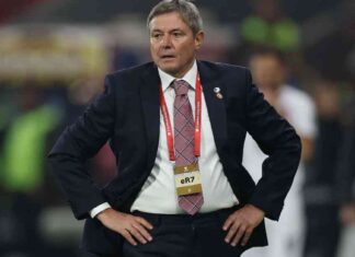 Manager Resigns After Loss to Rivals Before Key Match manager-resigns-after-loss-to-rivals-before-key-match