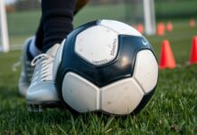 How to Improve Close Ball Control in Only 20 Minutes a Day How to Improve Close Ball Control in Only 20 Minutes a Day