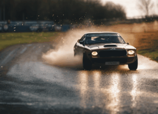 Pease Pottage Lake Circuit Sparks Derby Drama Fury Pease Pottage Lake Circuit Sparks Derby Drama Fury