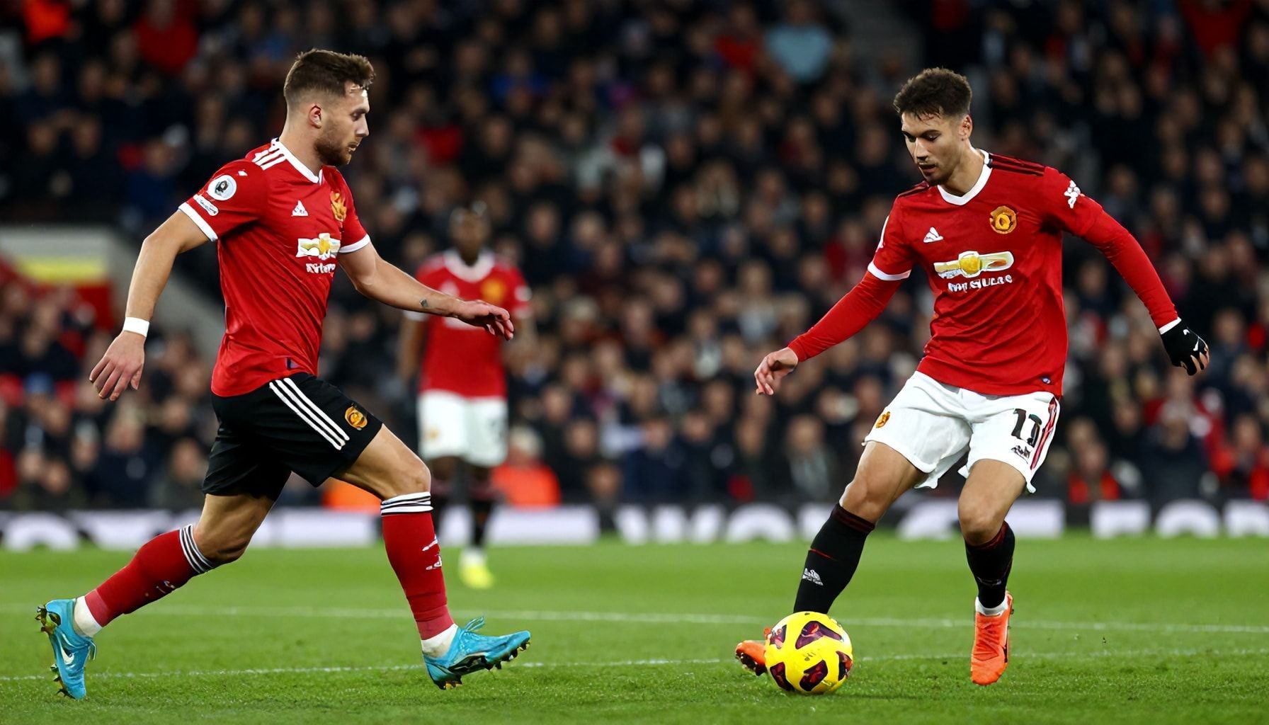 Clash of styles as Nottingham Forest host Manchester United