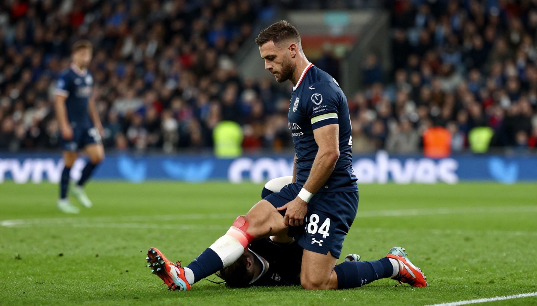 Club Captain Faces Long Recovery After Cruciate Injury in Weekend Fixture
