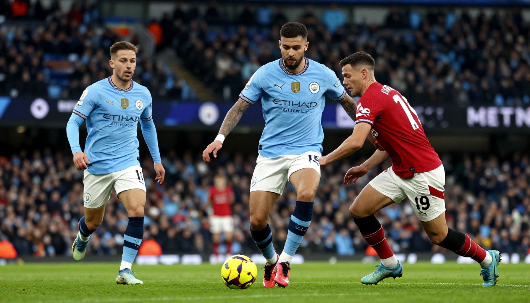 Defensive duo returns as City aim to extend unbeaten home run