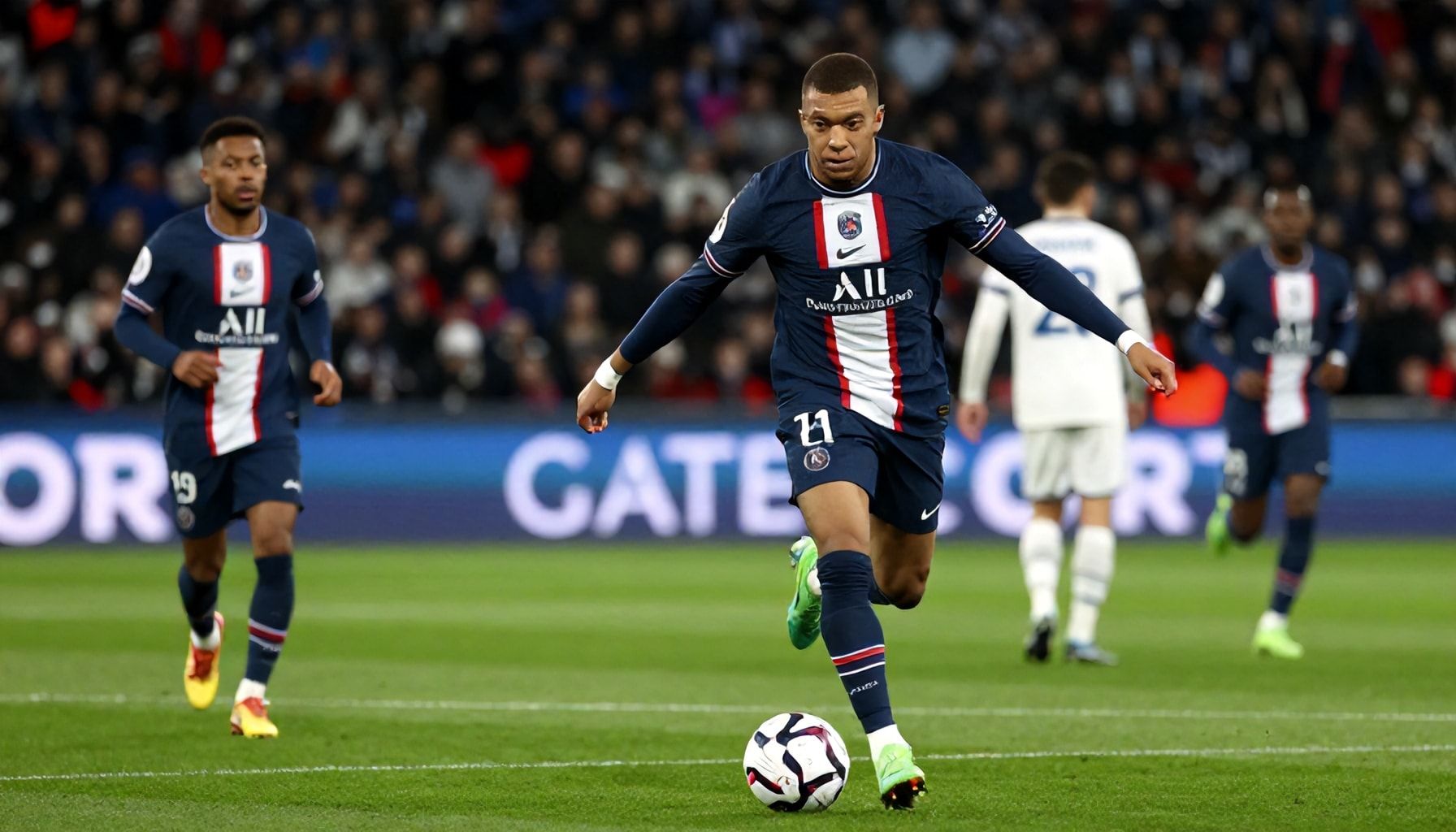 Defensive Masterclass Backs Mbappé's Goals in PSG's Rout