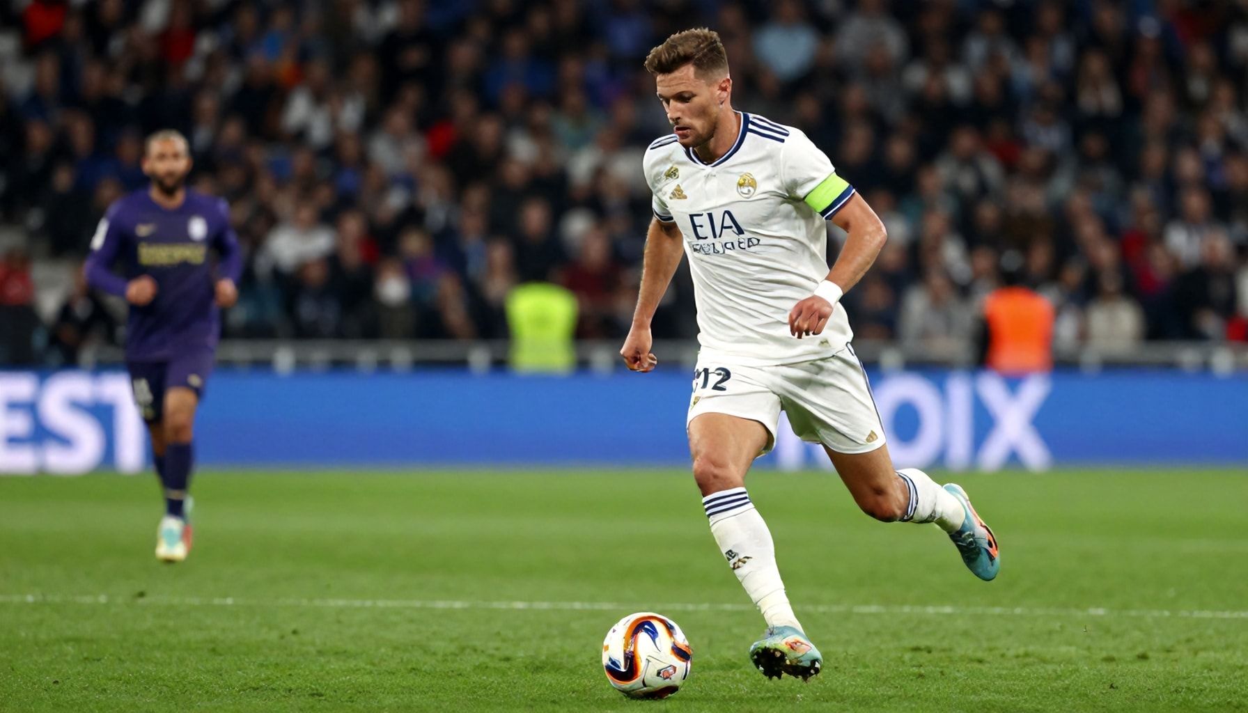 Giroud's Clinical Finish Secures Comprehensive Victory