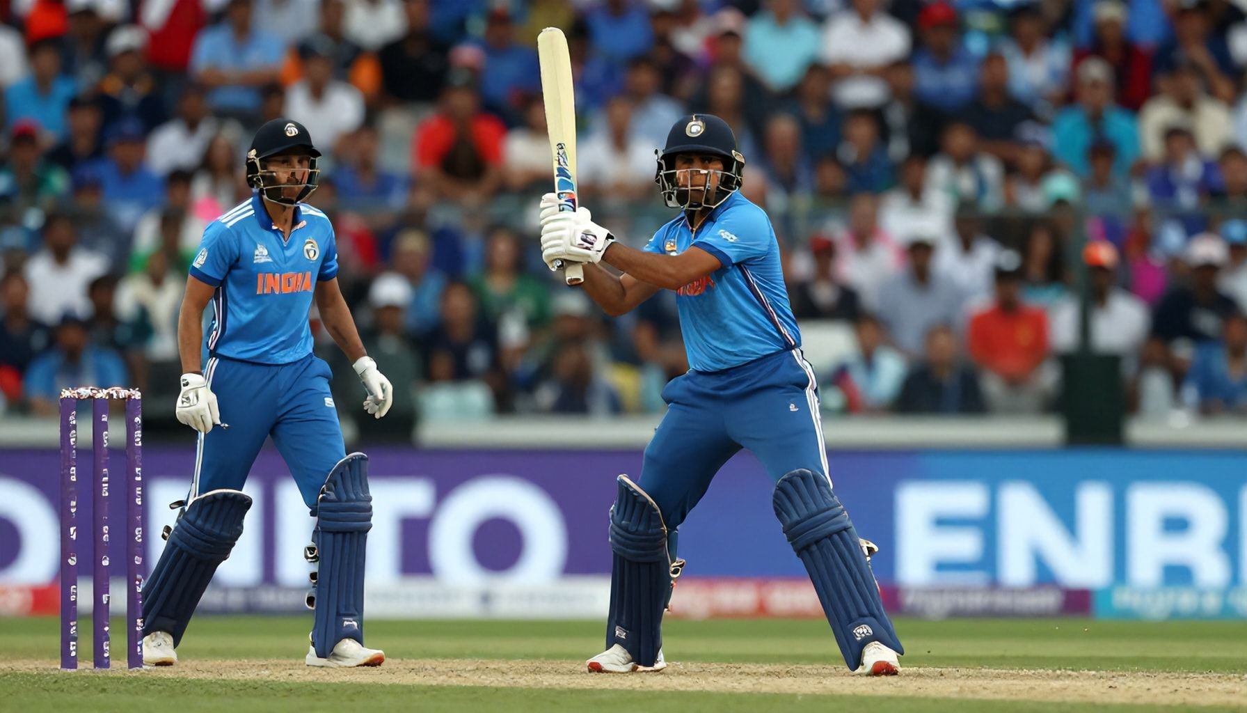 India Overcome England in Nail-Biting T20 World Cup Encounter