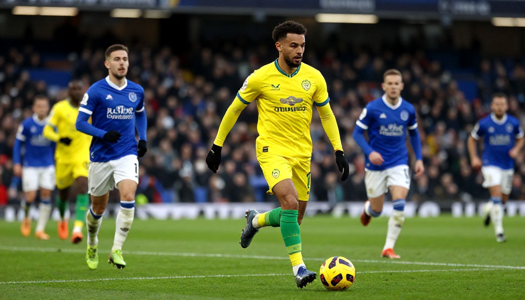 Leeds United aim to secure vital points against Everton