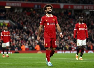 Liverpool’s Salah Scores Twice in 3-2 Victory Over Man United