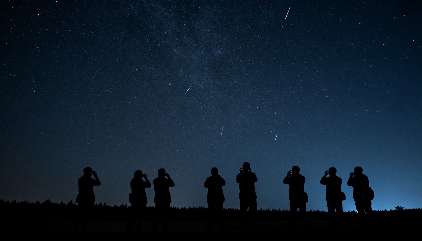 Stargazers Prepare for Night of Shooting Stars