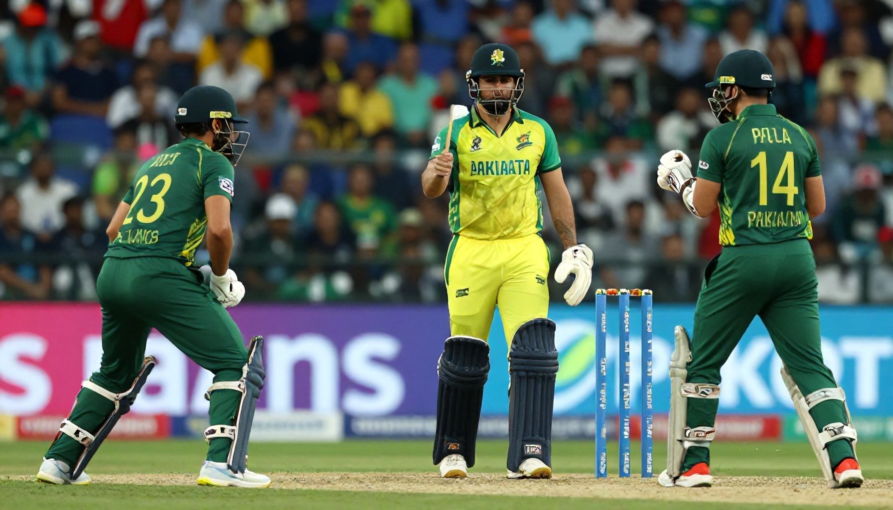 T20 Showdown: Australia and Pakistan Collide in High-Pressure Match