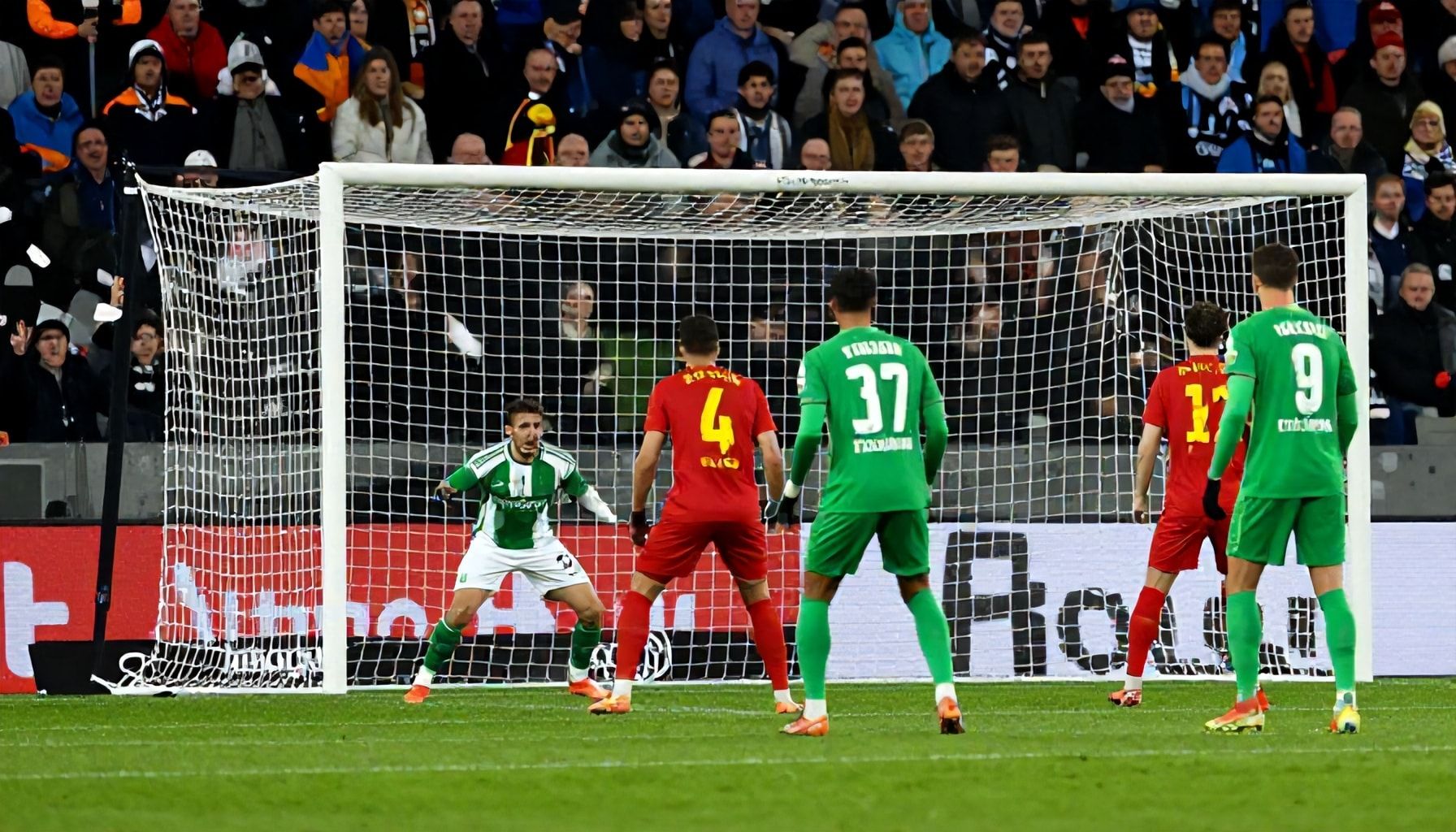 Telstar Ends Zwolle's Winning Streak with Late Goal