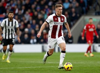 Gyökeres Scores Twice as Coventry Beats Luton 2-0 on Saturday