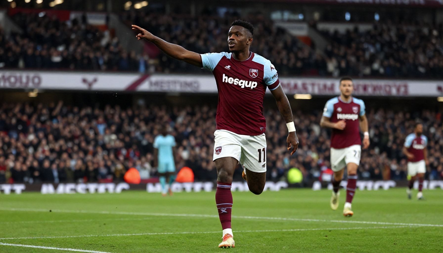 West Ham's Michail Antonio Scores Twice in Crucial Win
