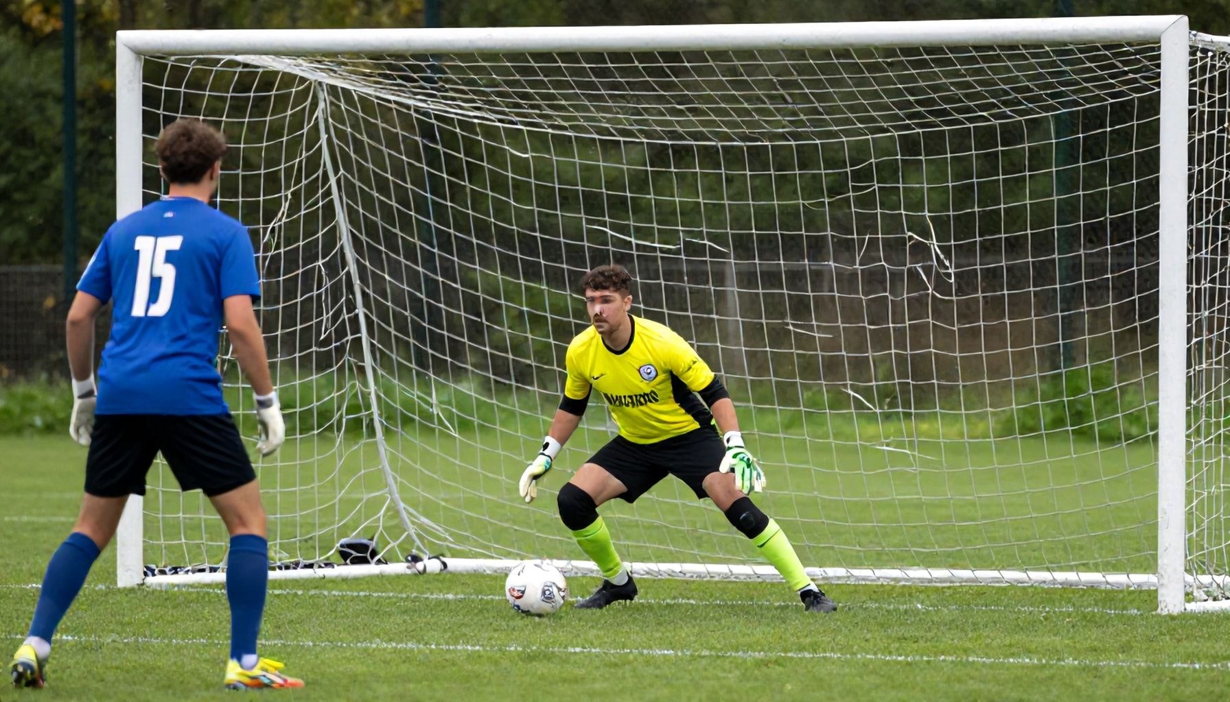 Goalkeepers suffer more injuries in fast-paced five-a-side football