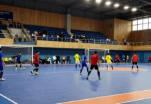 Futsal Courts Overflow as Demand Peaks in Afternoon Hours