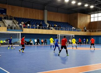 Futsal Courts Overflow as Demand Peaks in Afternoon Hours