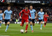 Football Teams Collapse Late: Fatigue or Tactics?