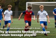 Teenage players abandon grassroots football in droves