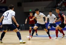Futsal Players Grapple with Tactical Nuances in Fast-Paced Game