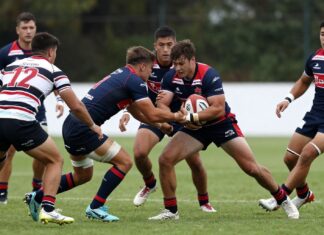 Touch Rugby Teams Face Substitution Challenges During Matches