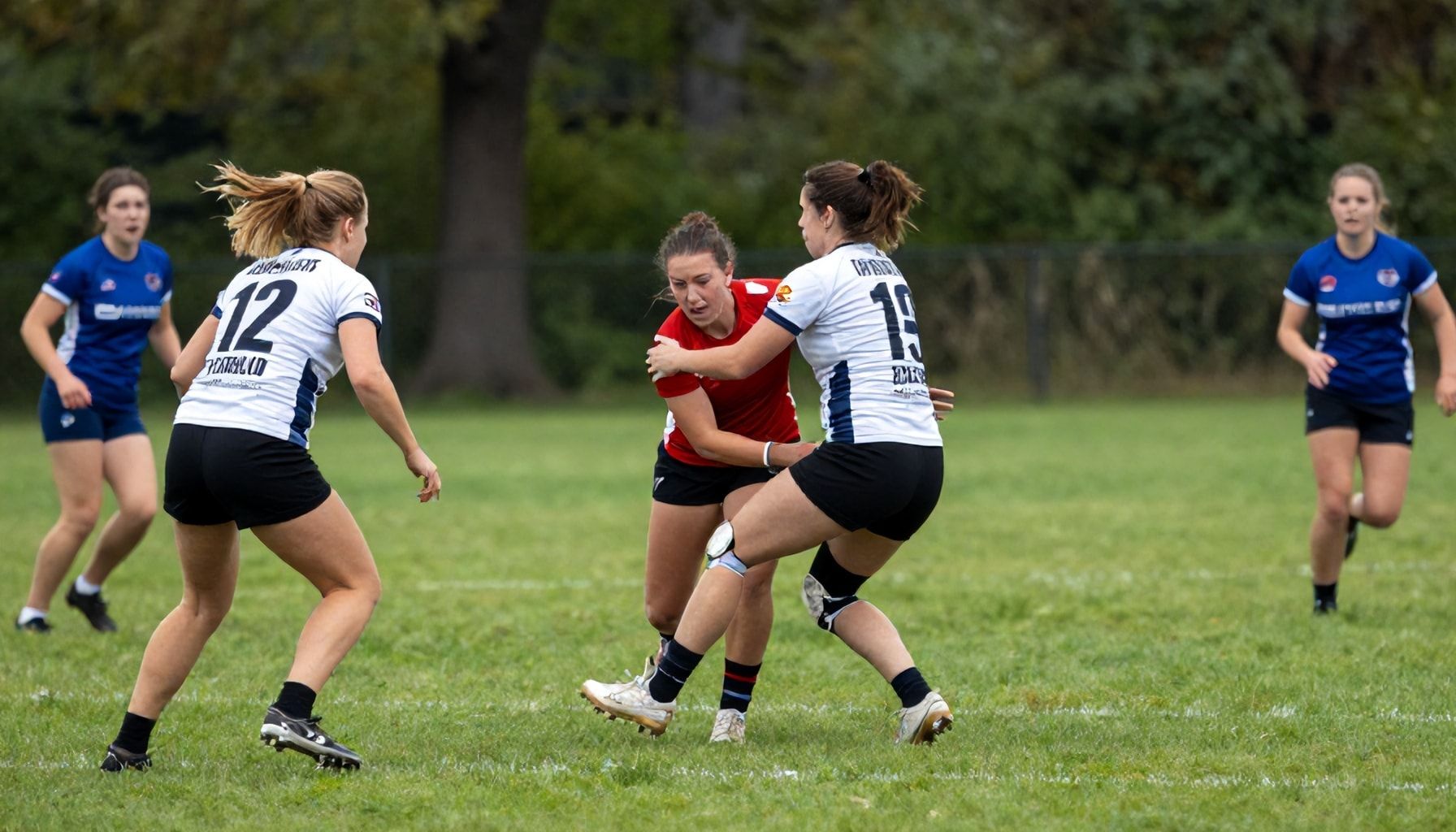 Women's Touch Rugby Sessions Scarce in Local Parks
